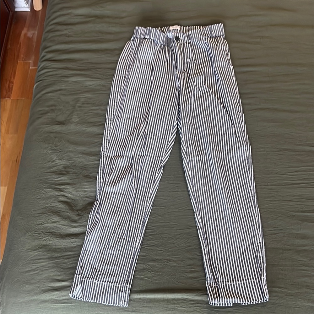 Women's Striped Straight Leg Pants in Black and White